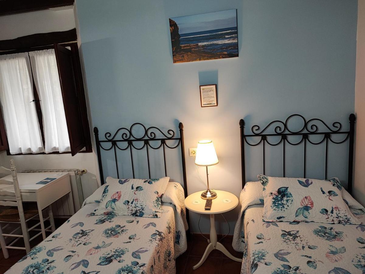 Pasaje San Jorge Hotel Comillas Exterior photo